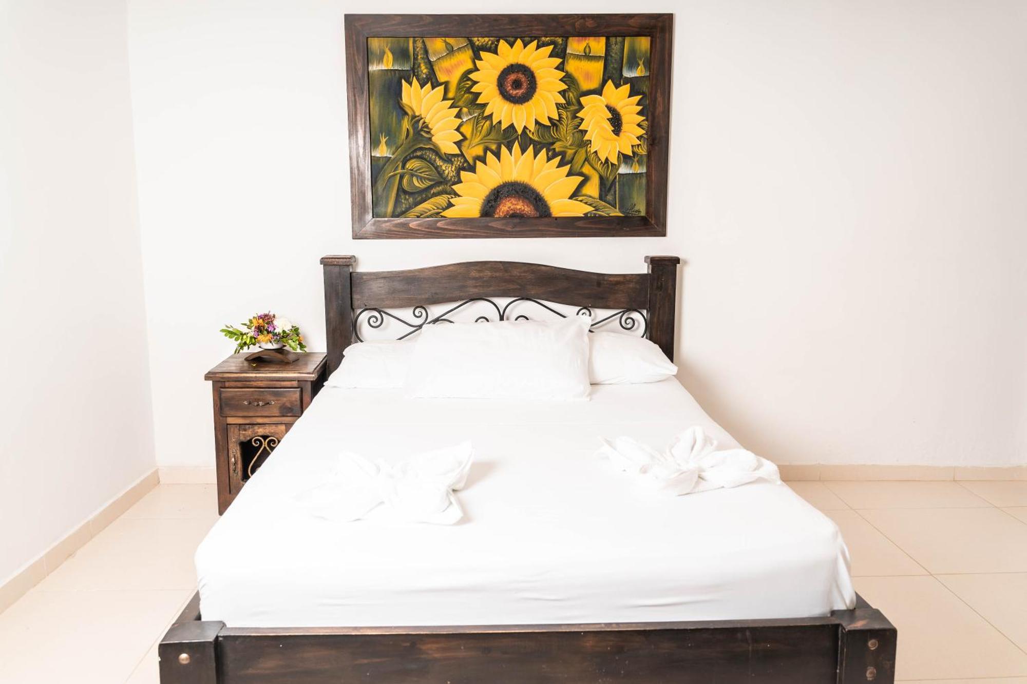 Finca Hotel La Quinta De Torrione كويمبايا المظهر الخارجي الصورة